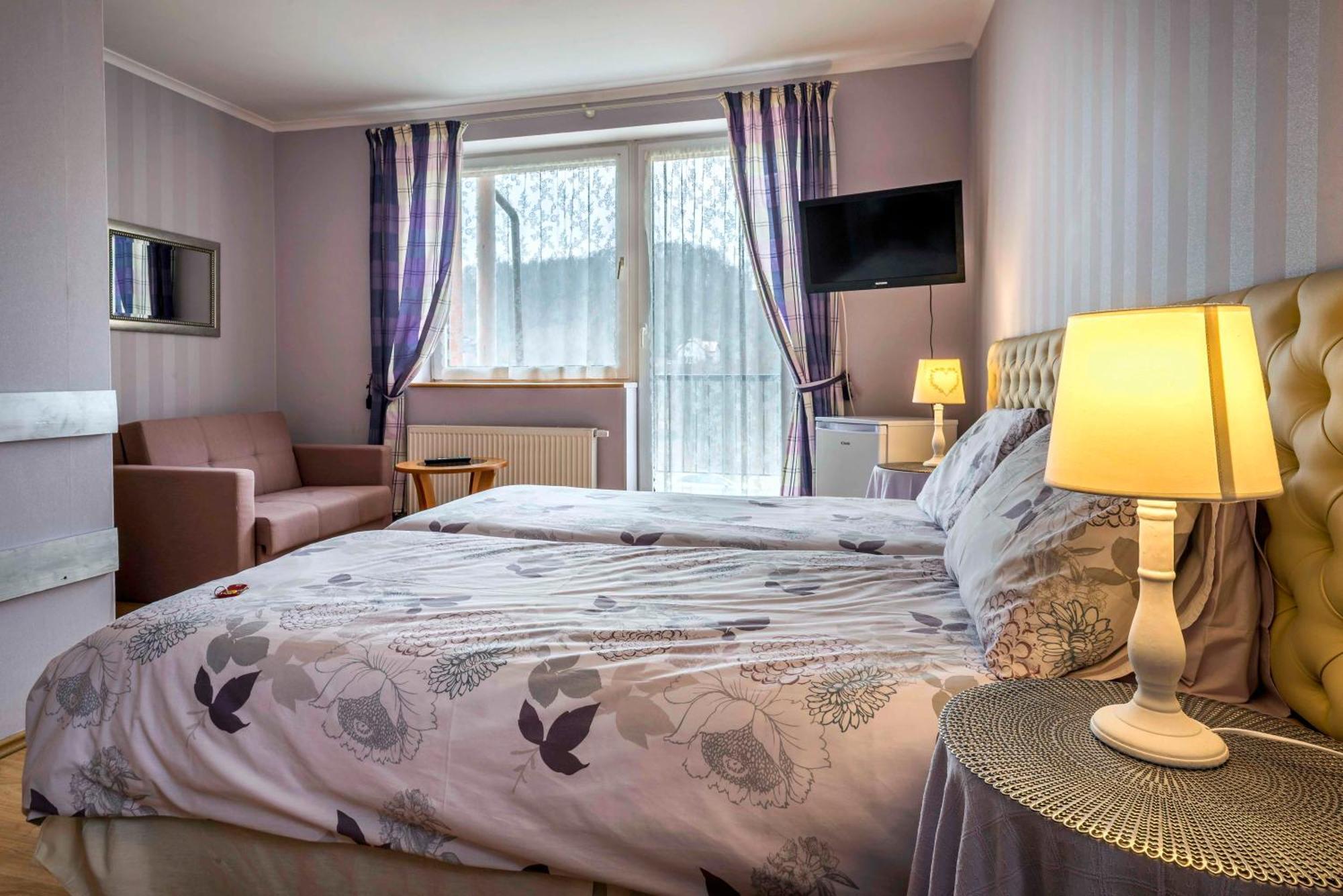 Pensjonat Nad Jeziorem Lakeside Brodnica Dolna Dış mekan fotoğraf